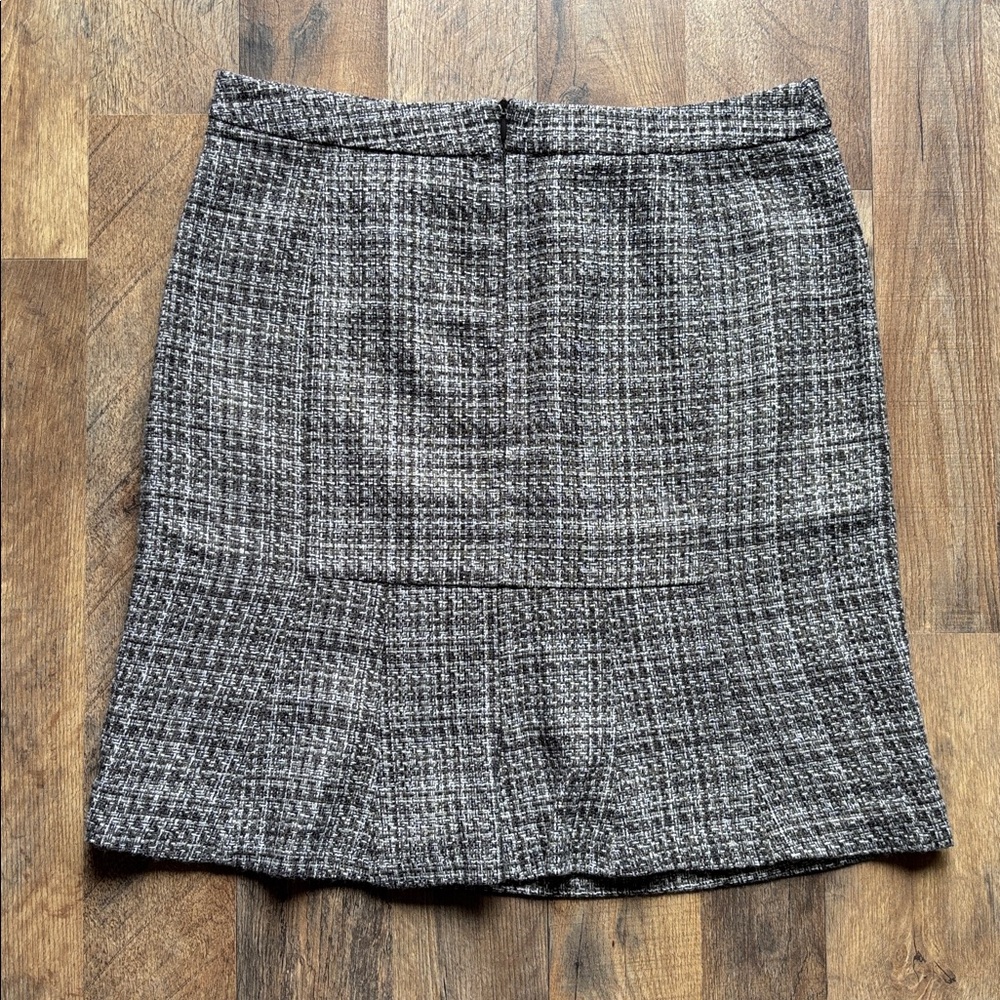 Jaclyn Smith gray and white tweed skirt size 10 - Picture 2 of 7